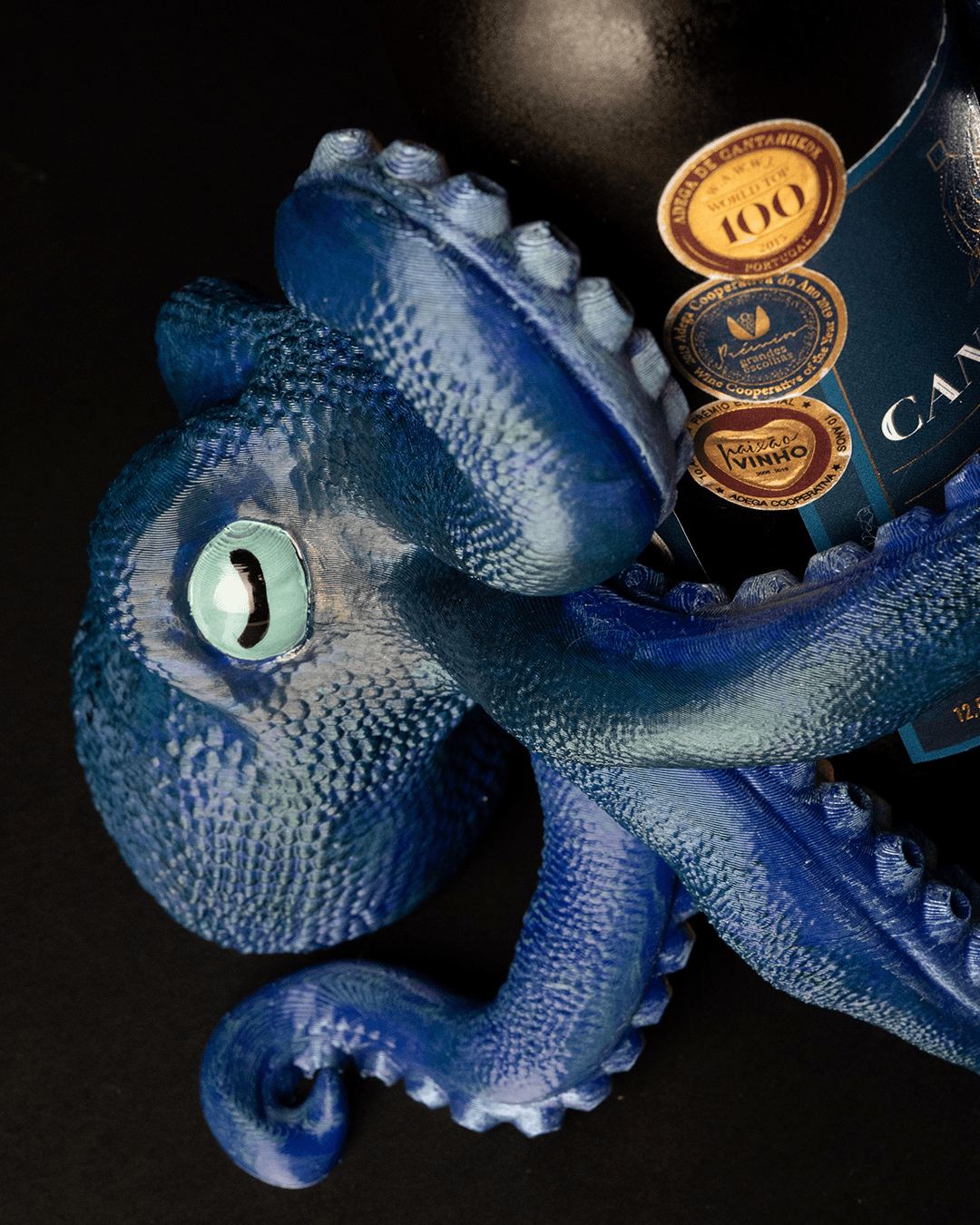 Bordeaux, The Octopus Wine Holder - Image 2