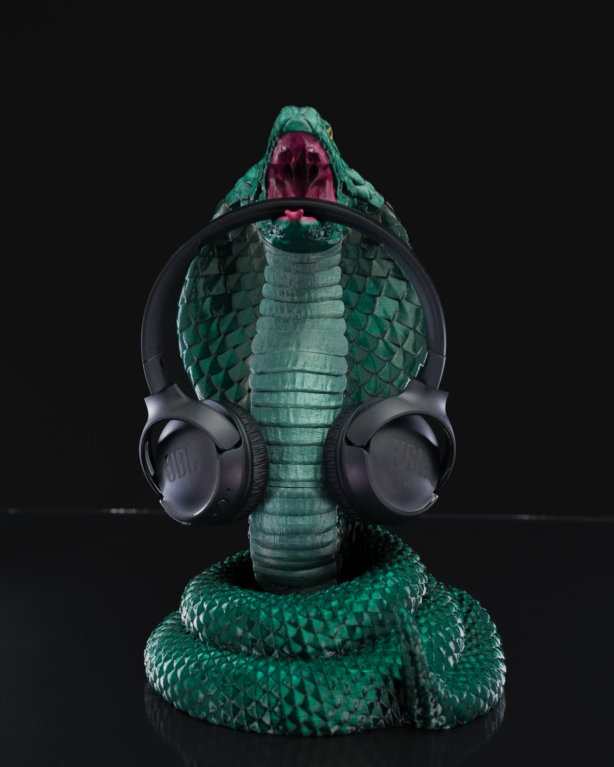 King Cobra Headphone Holder - Image 2